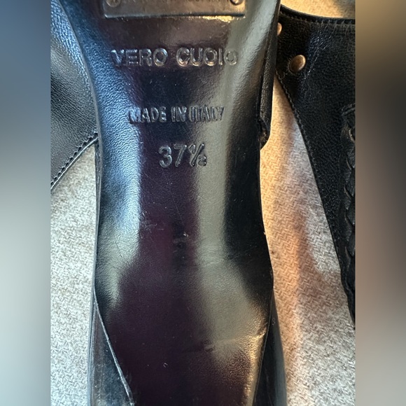 Dolce and Gabbana, Black Strappy Heels with Studs. size 7.5/size 37 Gorgeous! - Picture 12 of 16